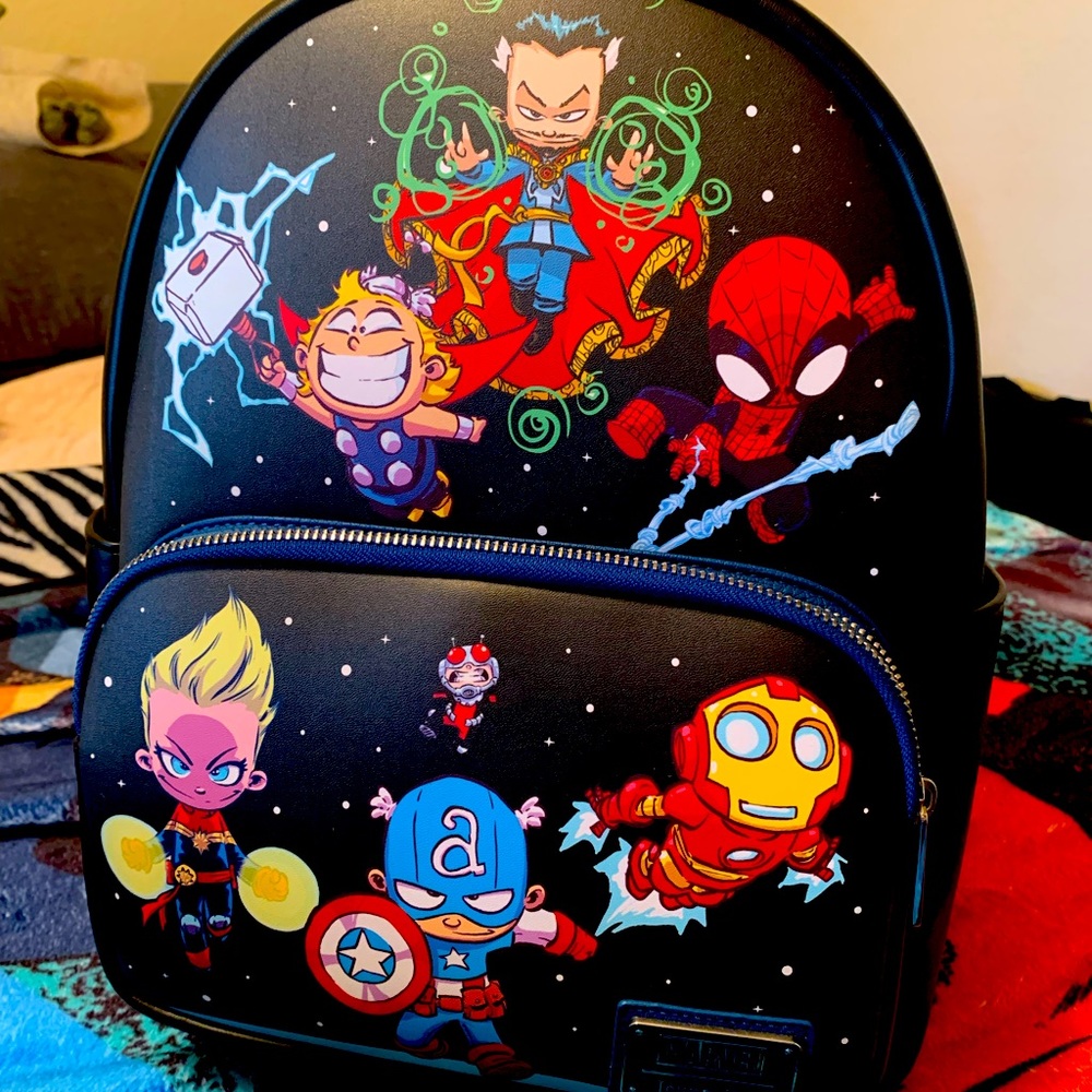 LoungeFly - MARVEL Little Avengers Mini Backpack